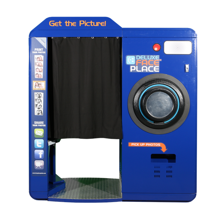 Face Place Deluxe Photo Booth