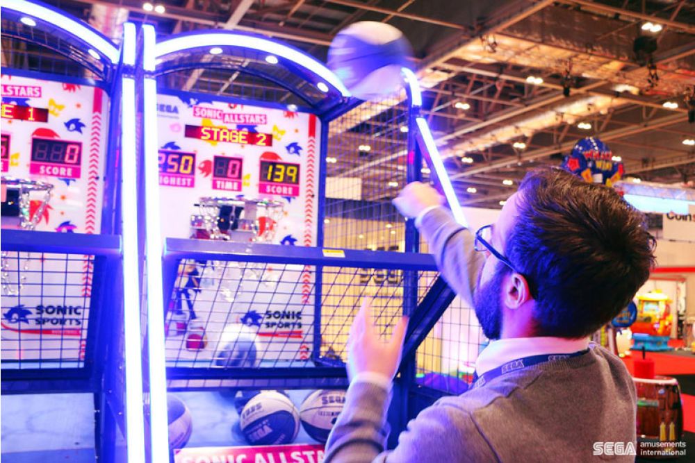 SEGA | Arcade Sonic Basketball with LED Arcade Game