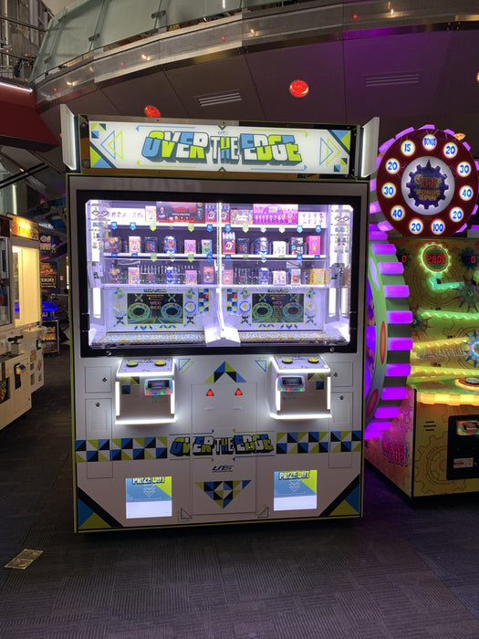 UNIS | Over The Edge - 1 Player | 2 Player | Arcade Prize Game