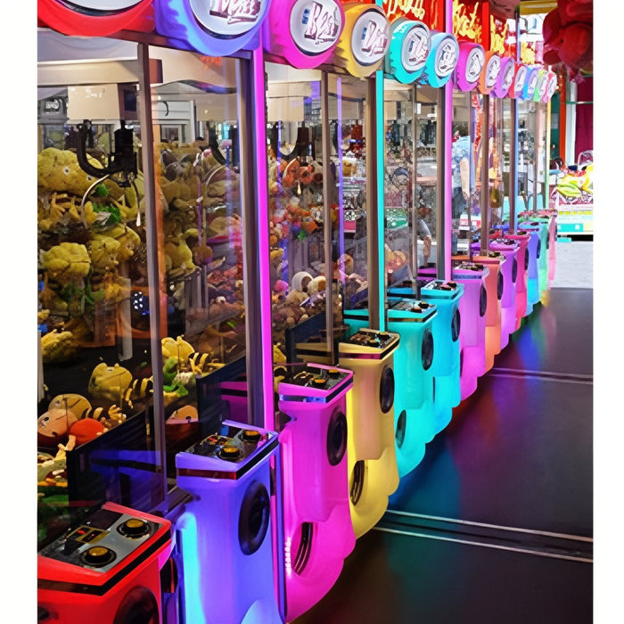 Elaut | E - Claw 600 Crane Machine Arcade - 2 and 3 Player | Deluxe Body | Eco Friendly | LED