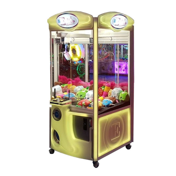 Elaut | E - Claw 900 Crane Machine Arcade Game - 1 & 2 Player | Energy Efficient | Durable