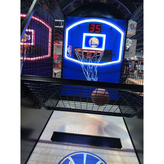 ICE Games | Collegiate Hoops | Basketball Arcade Game