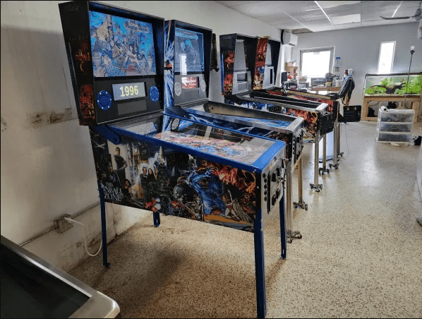 Pinball King | Kracken Plus JMG - Royal Edition | 43 - inch 4K Playfield | 32 - inch Back - Glass Monitor | Virtual Pinball Machine