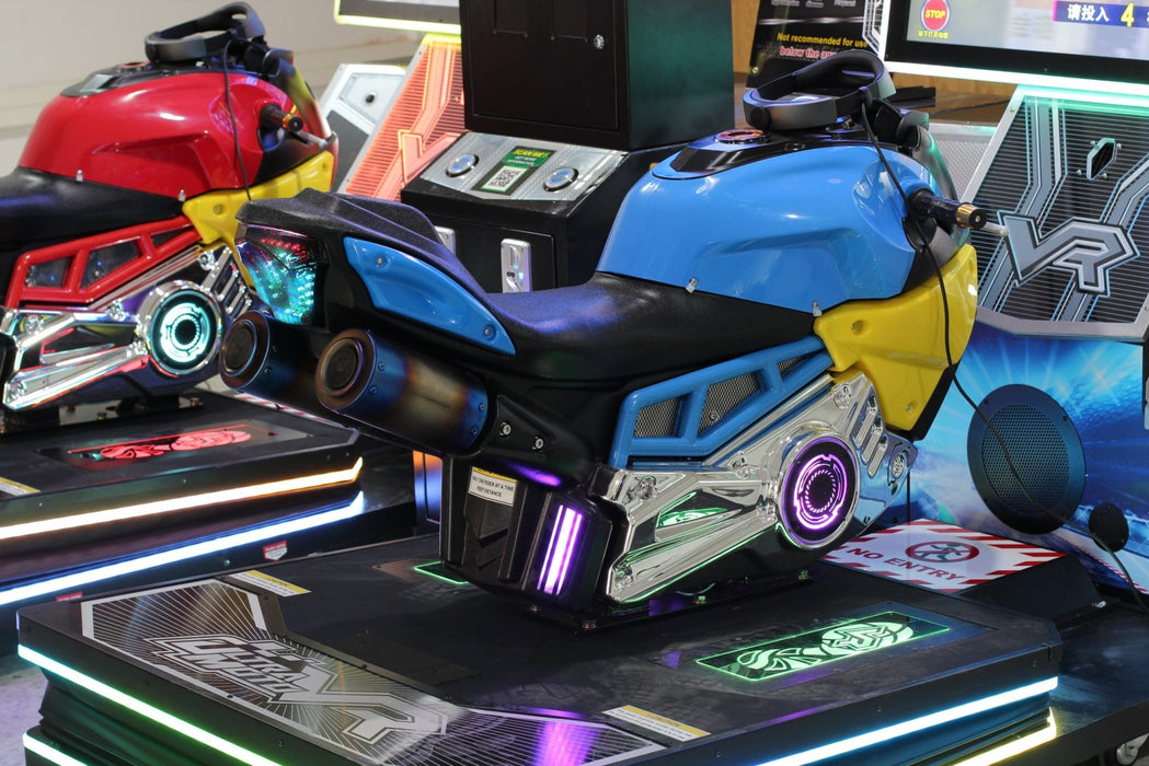 UNIS | Ultra Motor VR | 2 - Player | Virtual Reality Racing Game